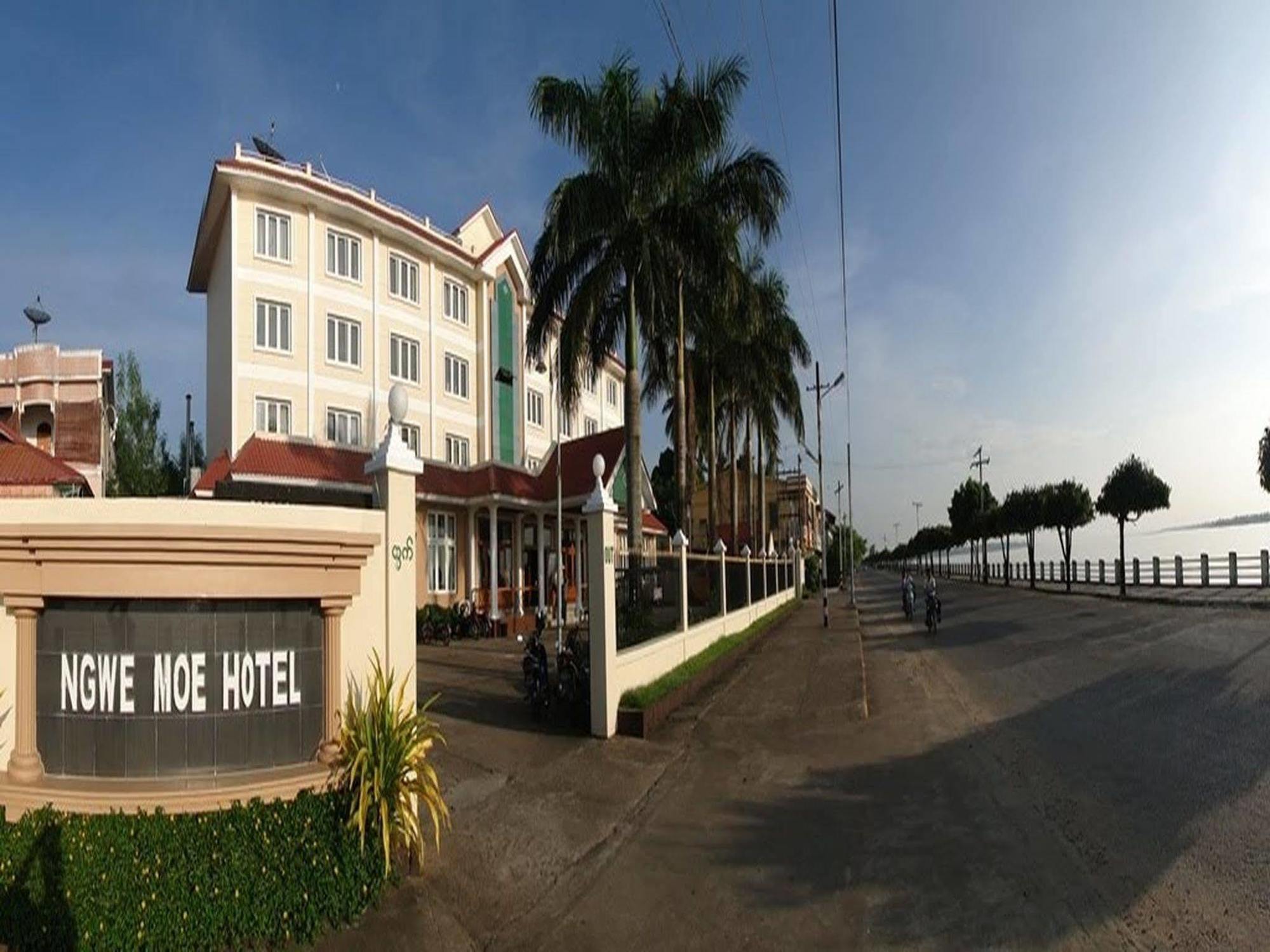 Ngwe Moe Hotel Moulmein Extérieur photo