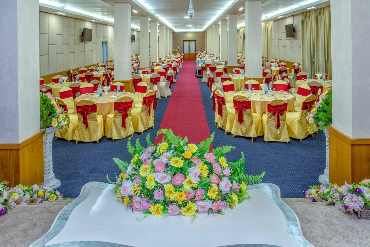 Ngwe Moe Hotel Moulmein Extérieur photo