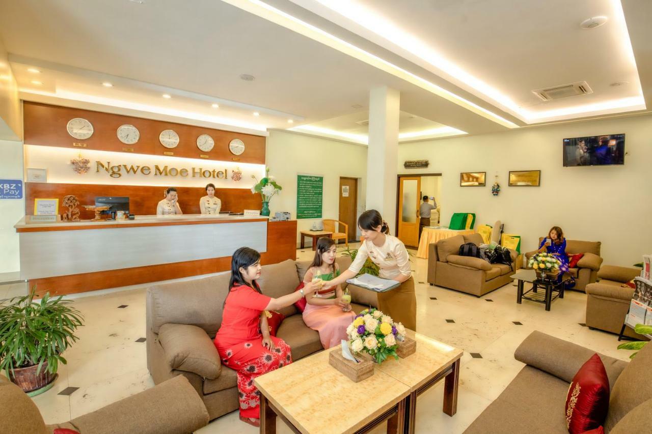 Ngwe Moe Hotel Moulmein Extérieur photo